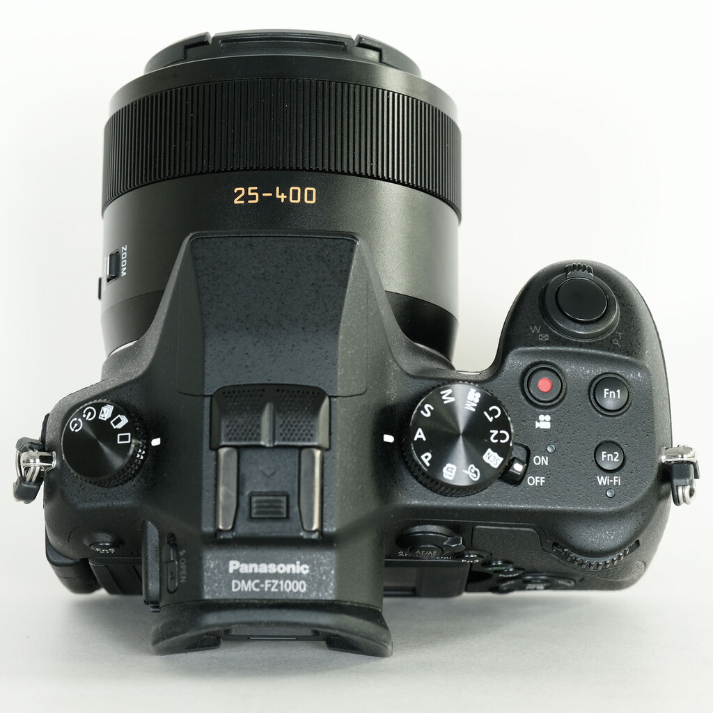 Panasonic LUMIX DMC-FZ1000