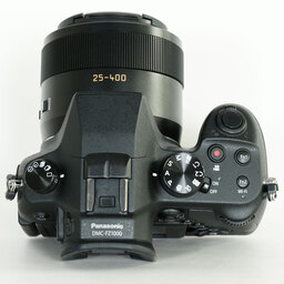 Panasonic LUMIX DMC-FZ1000