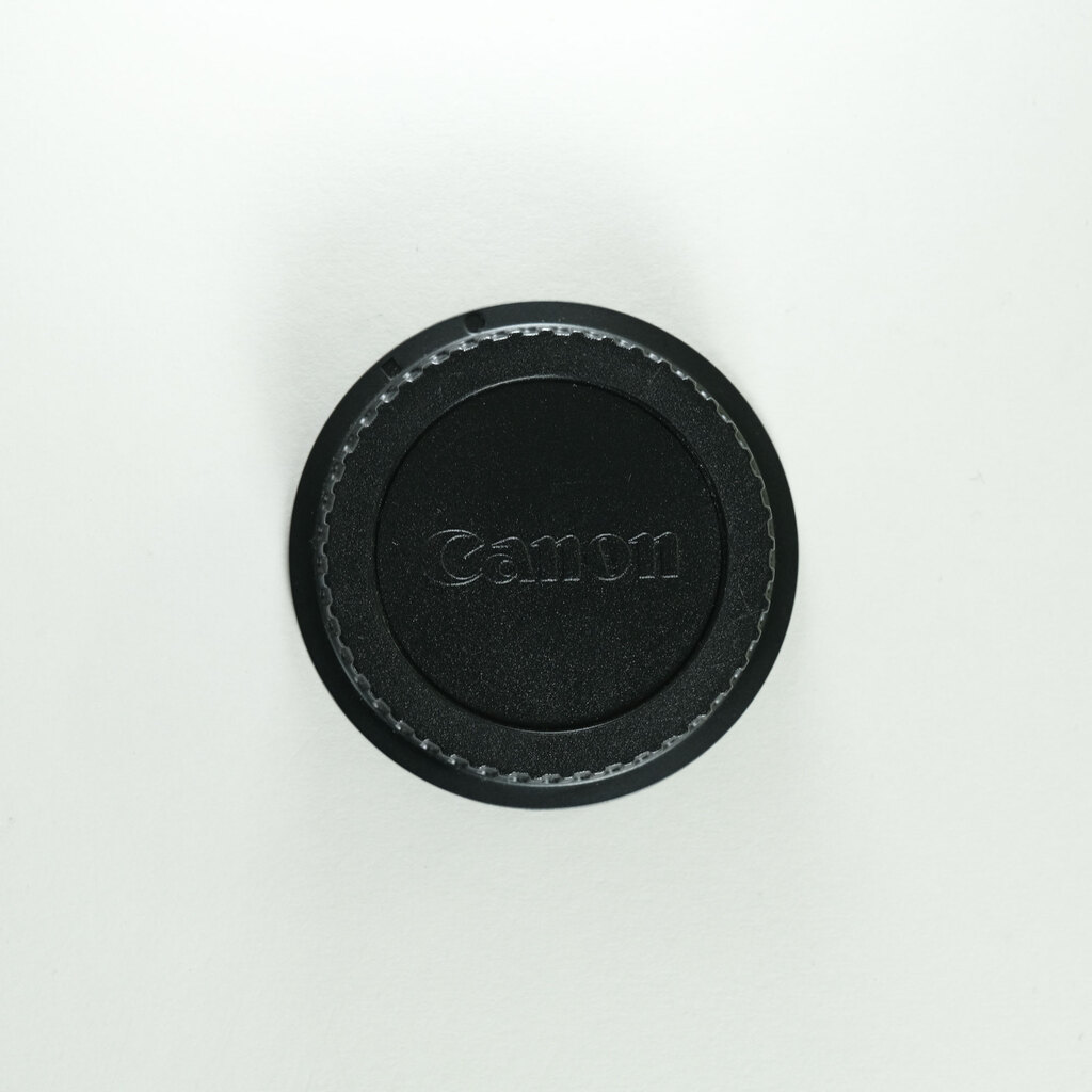 Canon EF35mm F2 IS USM Canon EF35mm F2 IS USM