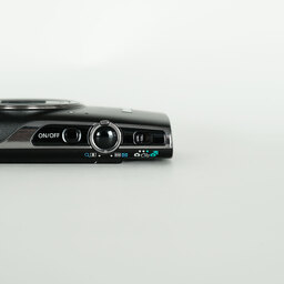 Canon IXY 650 ブラック