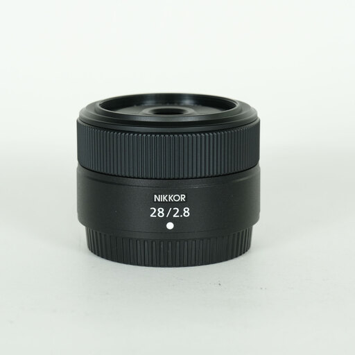 Nikon NIKKOR Z 28mm f/2.8を徹底解説。愛用者のレビュー・作例付き