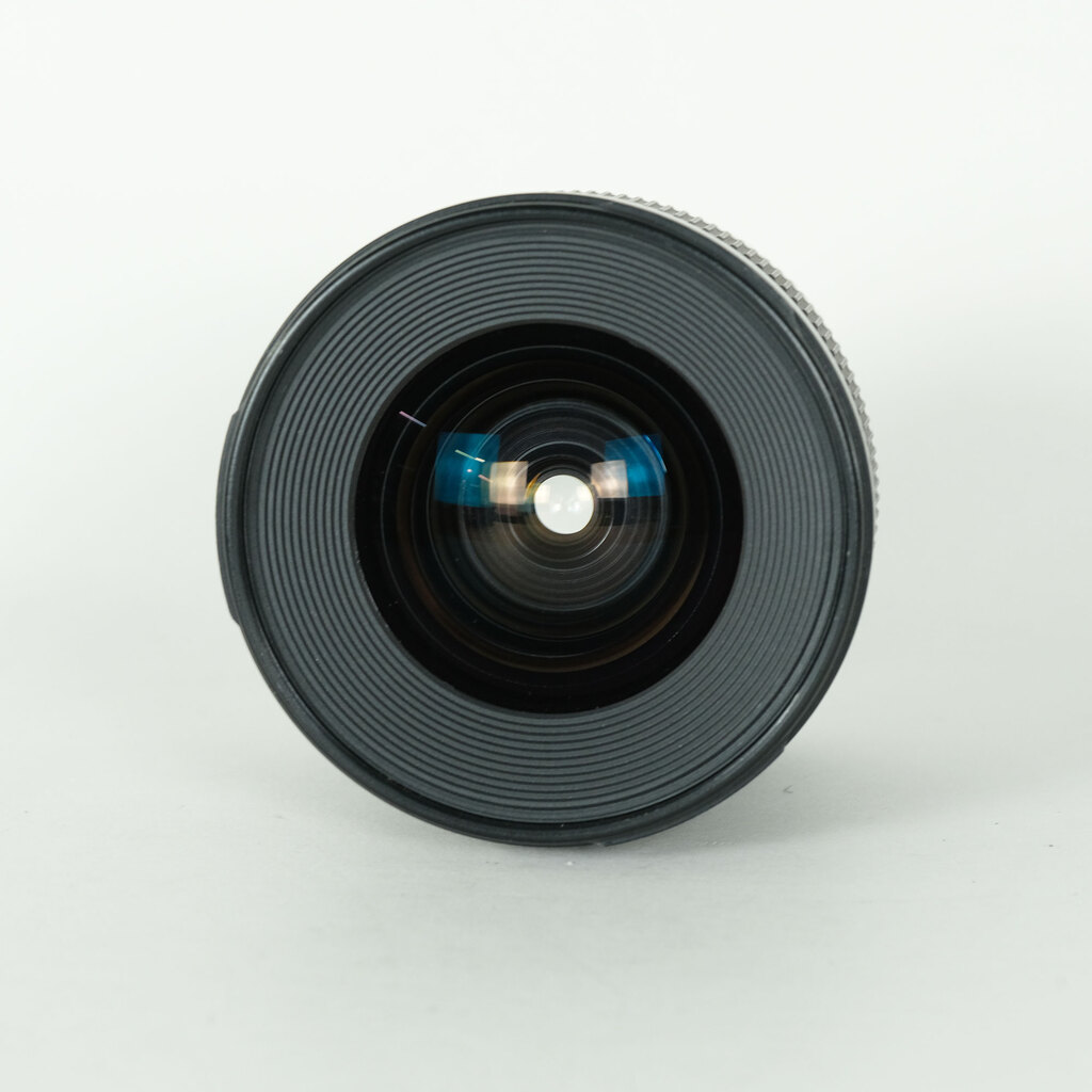 Canon EF20mm F2.8 USMの出品 | ONE SCENE（ワンシーン）