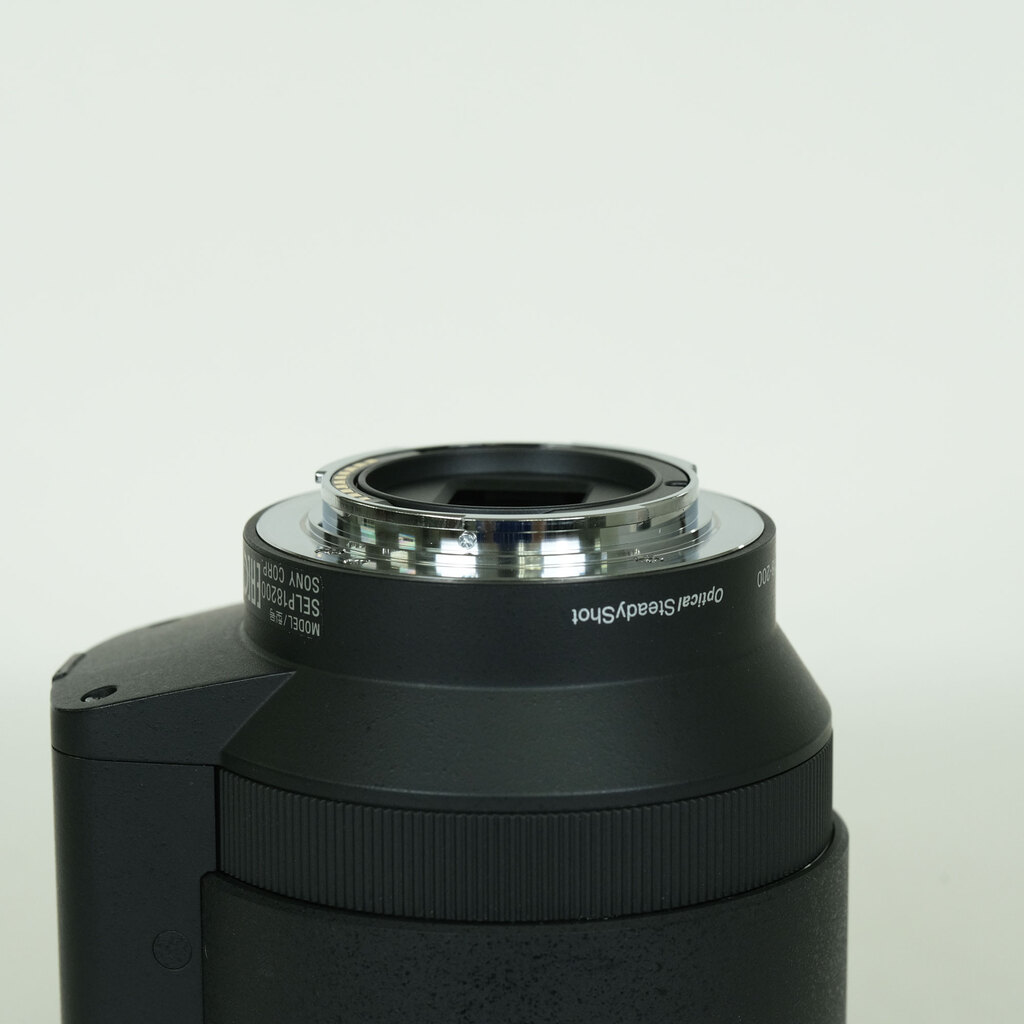SONY E PZ 18-200mm F3.5-6.3 OSS SELP18200