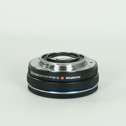 OLYMPUS M.ZUIKO DIGITAL ED 14-42mm F3.5-5.6 EZ ブラック OLYMPUS M.ZUIKO DIGITAL ED 14-42mm F3.5-5.6 EZ ブラック