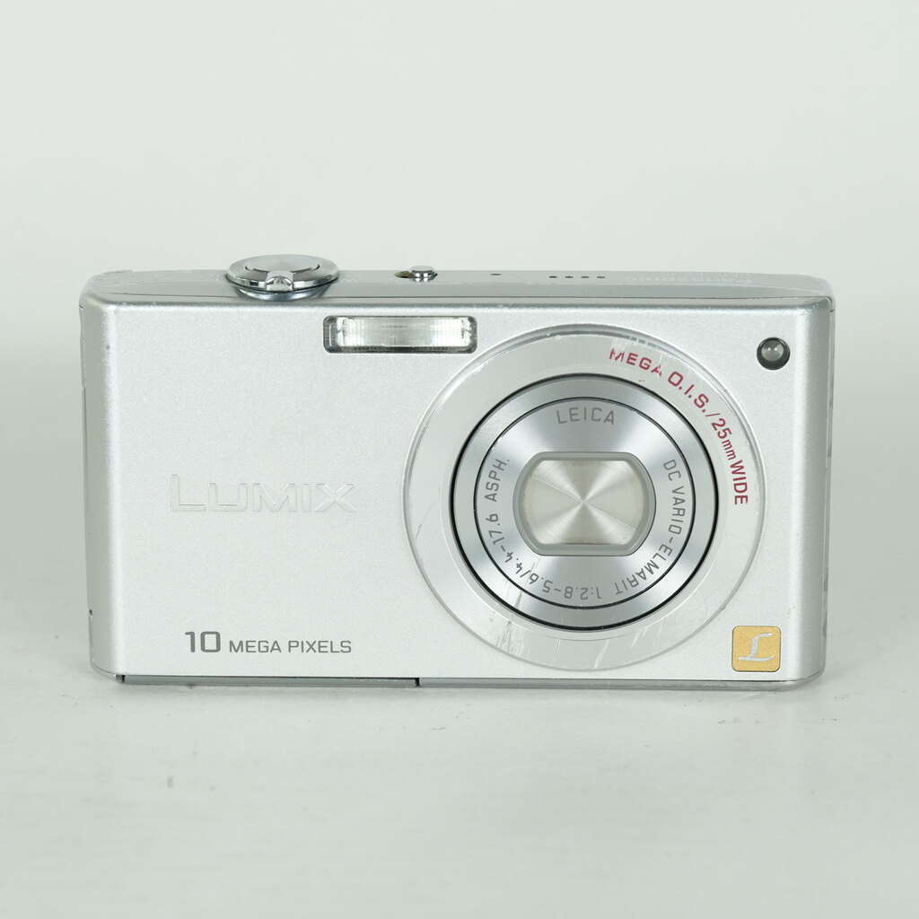 中古デジタルカメラ パナソニック 製品一覧 - 価格.com