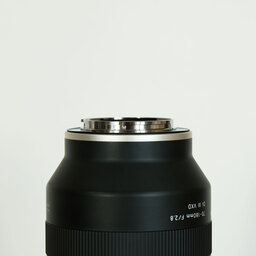 TAMRON 70-180mm F/2.8 Di III VXD (Model A056) [ ソニーE用 ]