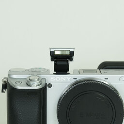 SONY α6400(ILCE-6400) SONY α6400(ILCE-6400)