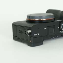 SONY α7C II（ILCE-7CM2）