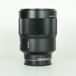 SONY Sonnar T* 135mm F1.8 ZA SAL135F18Z