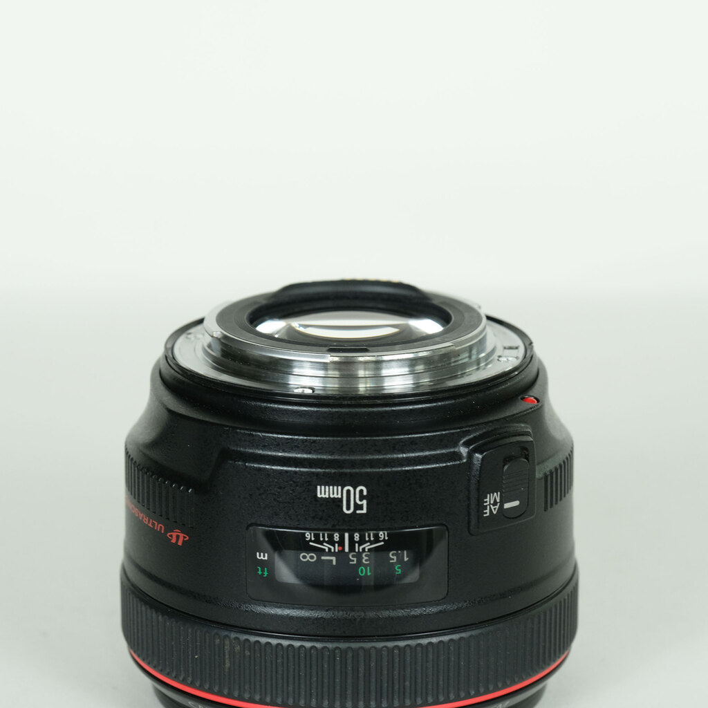 Canon EF50mm F1.2L USMの出品 | ONE SCENE（ワンシーン）