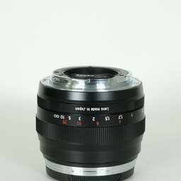 Carl Zeiss Planar T* 50mm F1.4 ZE [キヤノンEF用]