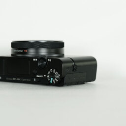 SONY Cyber-shot DSC-RX100M7G シューティンググリップキット