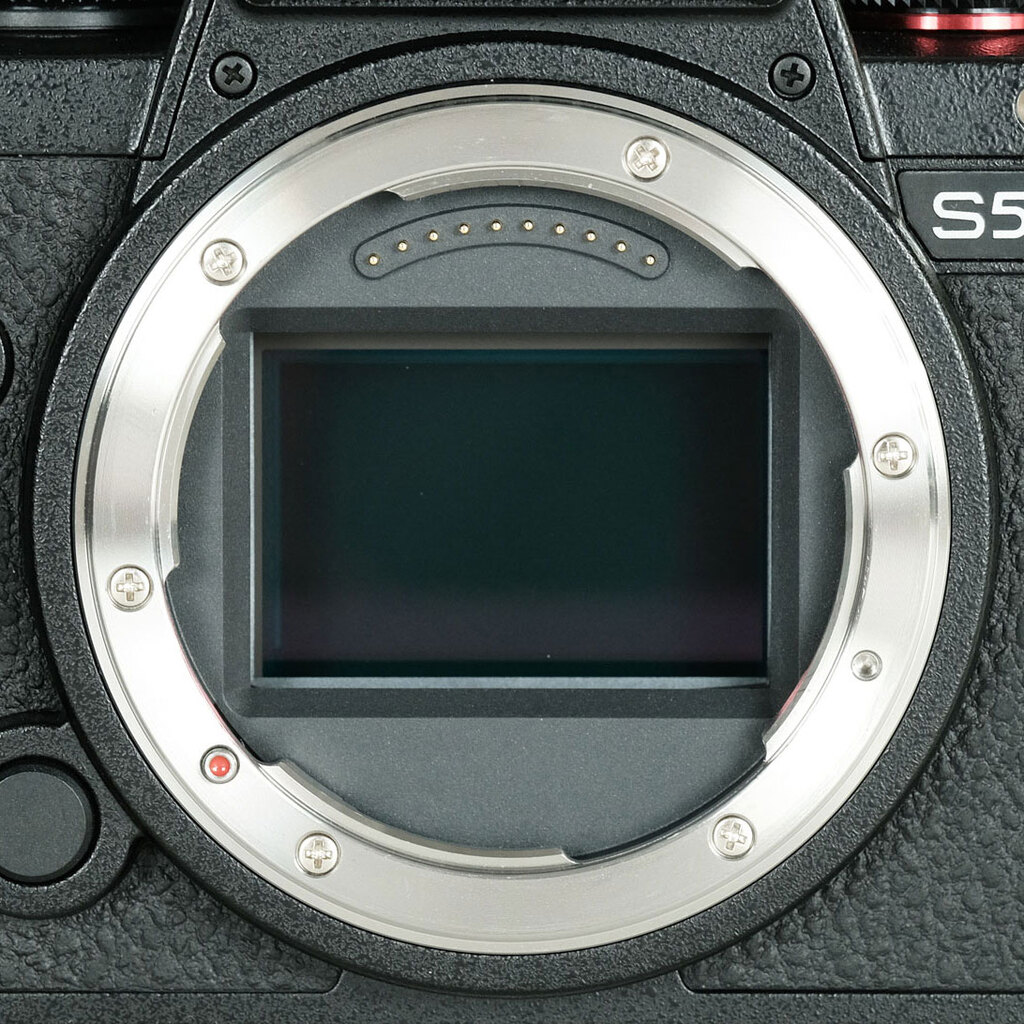 Panasonic LUMIX S5II DC-S5M2 Panasonic LUMIX S5II DC-S5M2