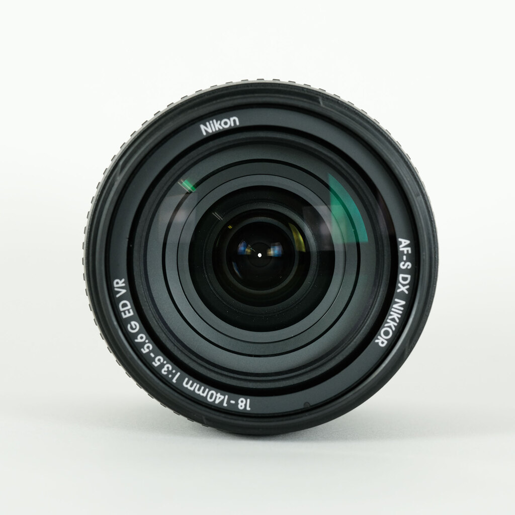 Nikon AF-S DX NIKKOR 18-140mm F3.5-5.6G ED VR
