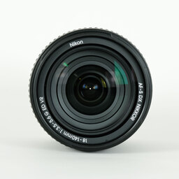 Nikon AF-S DX NIKKOR 18-140mm F3.5-5.6G ED VR