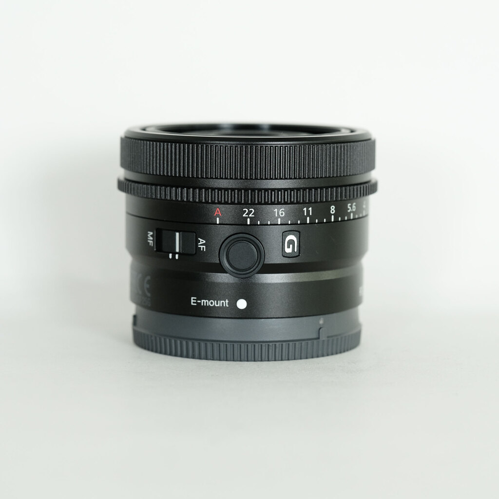 SONY FE 40mm F2.5 G SEL40F25G SONY FE 40mm F2.5 G SEL40F25G