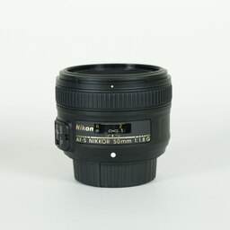 Nikon AF-S NIKKOR 50mm f/1.8Gの出品 | ONE SCENE（ワンシーン）