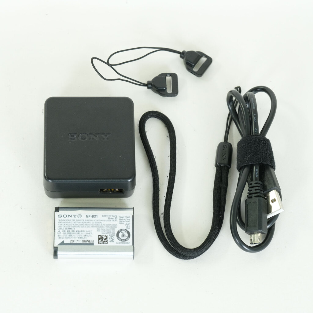 SONY Cyber-shot DSC-RX100M3