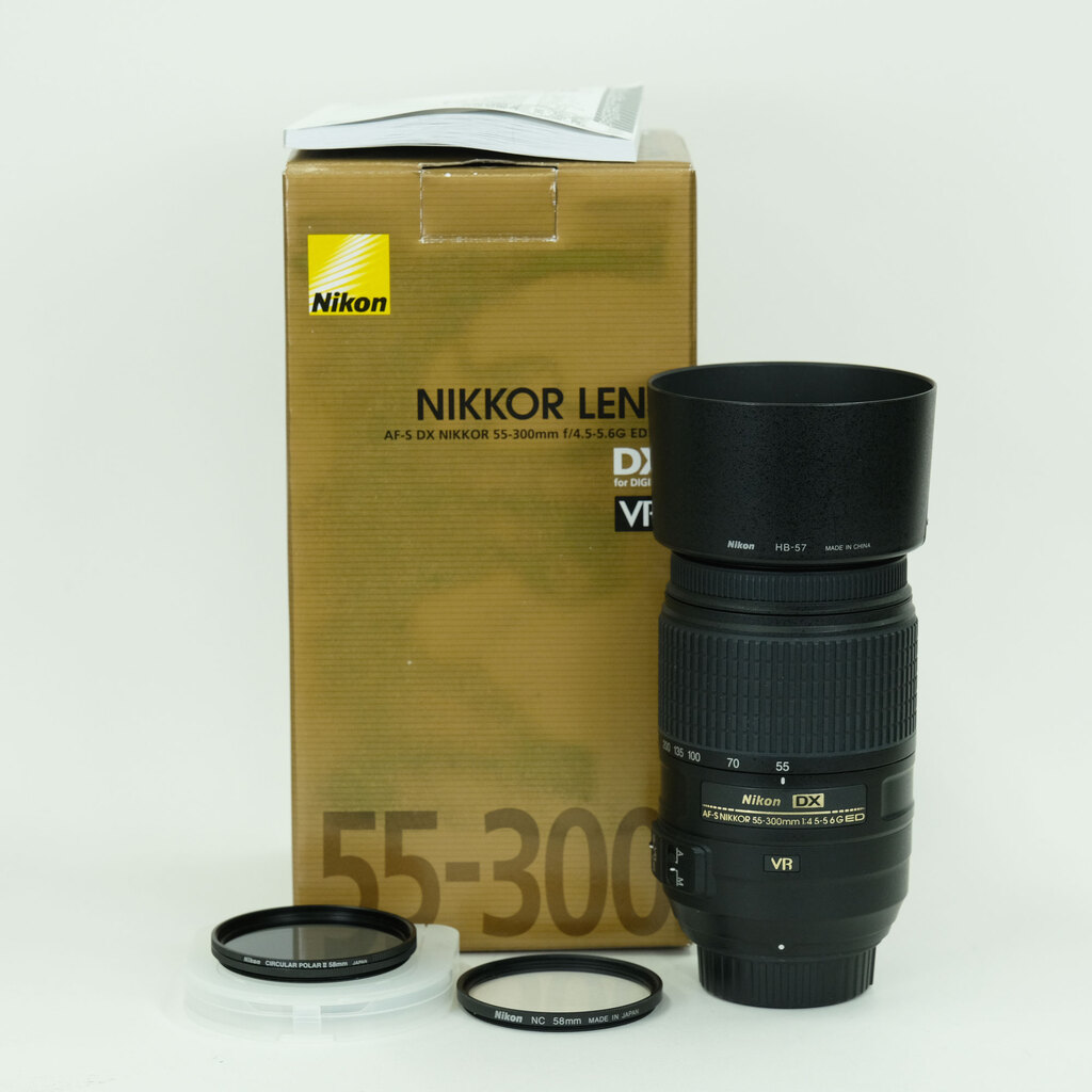 Nikon AF-S DX NIKKOR 55-300mm F4.5-5.6G ED VR Nikon AF-S DX NIKKOR 55-300mm F4.5-5.6G ED VR