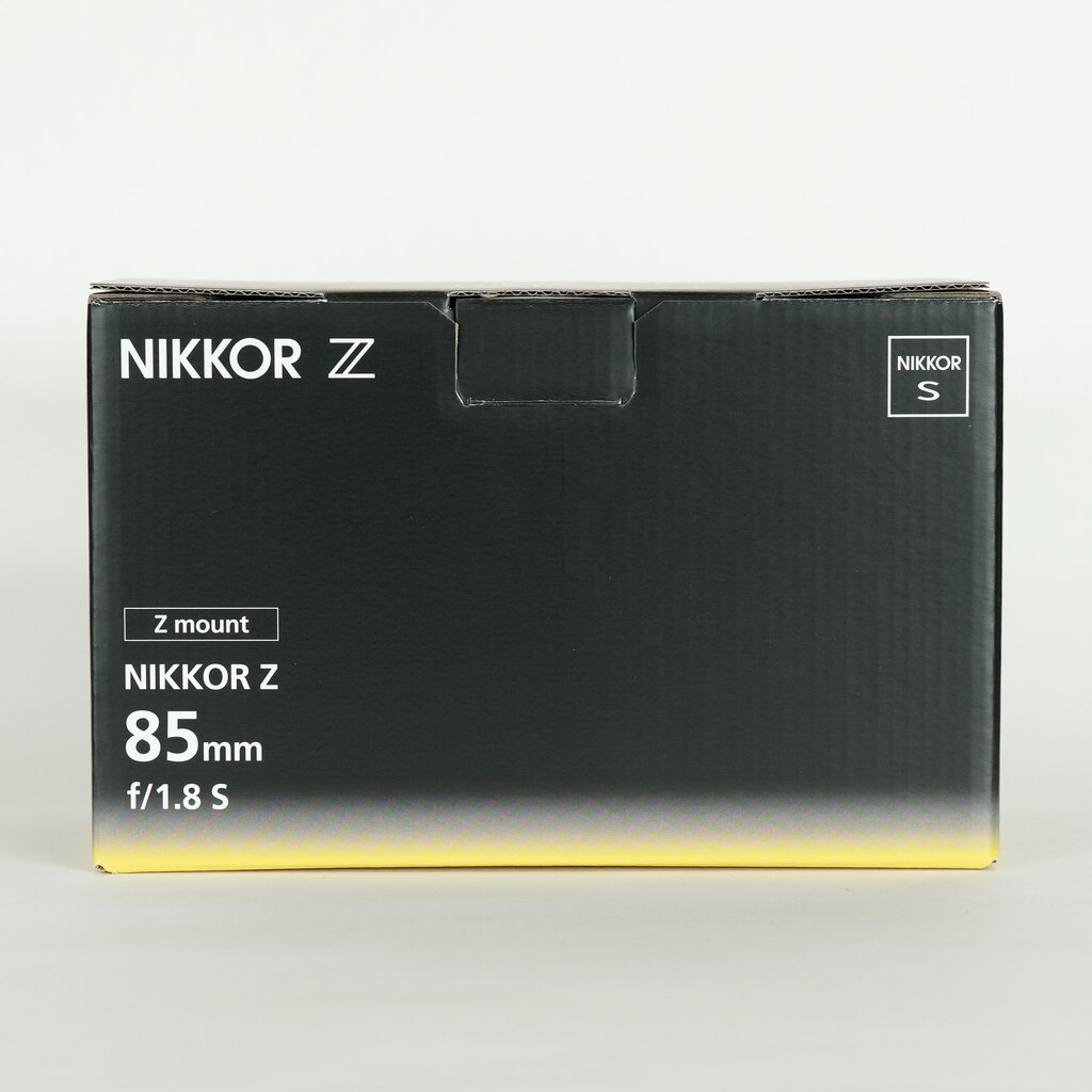Nikon NIKKOR Z 85mm f/1.8 S Nikon NIKKOR Z 85mm f/1.8 S