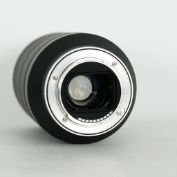 TAMRON 70-180mm F/2.8 Di III VXD (Model A056) [ ソニーE用 ]