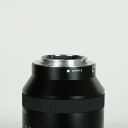 SONY FE 24-240mm F3.5-6.3 OSS SEL24240