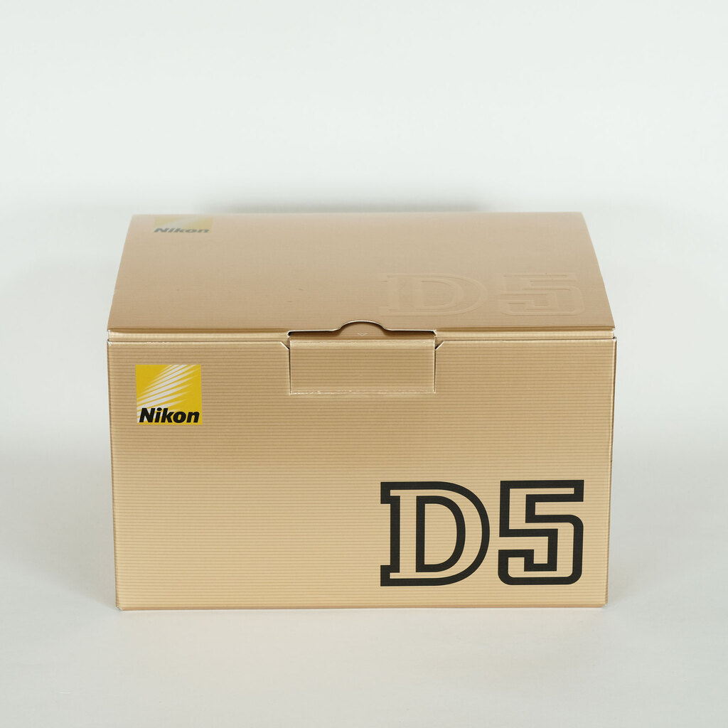 Nikon D5 Nikon D5