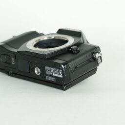 OLYMPUS OM-D E-M5 ボディ ブラック