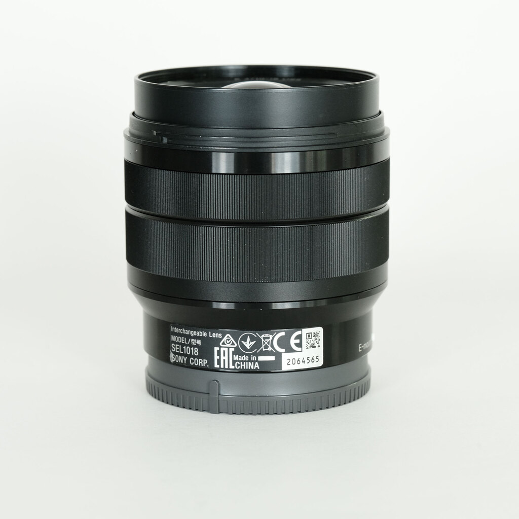 SONY E 10-18mm F4 OSS SEL1018