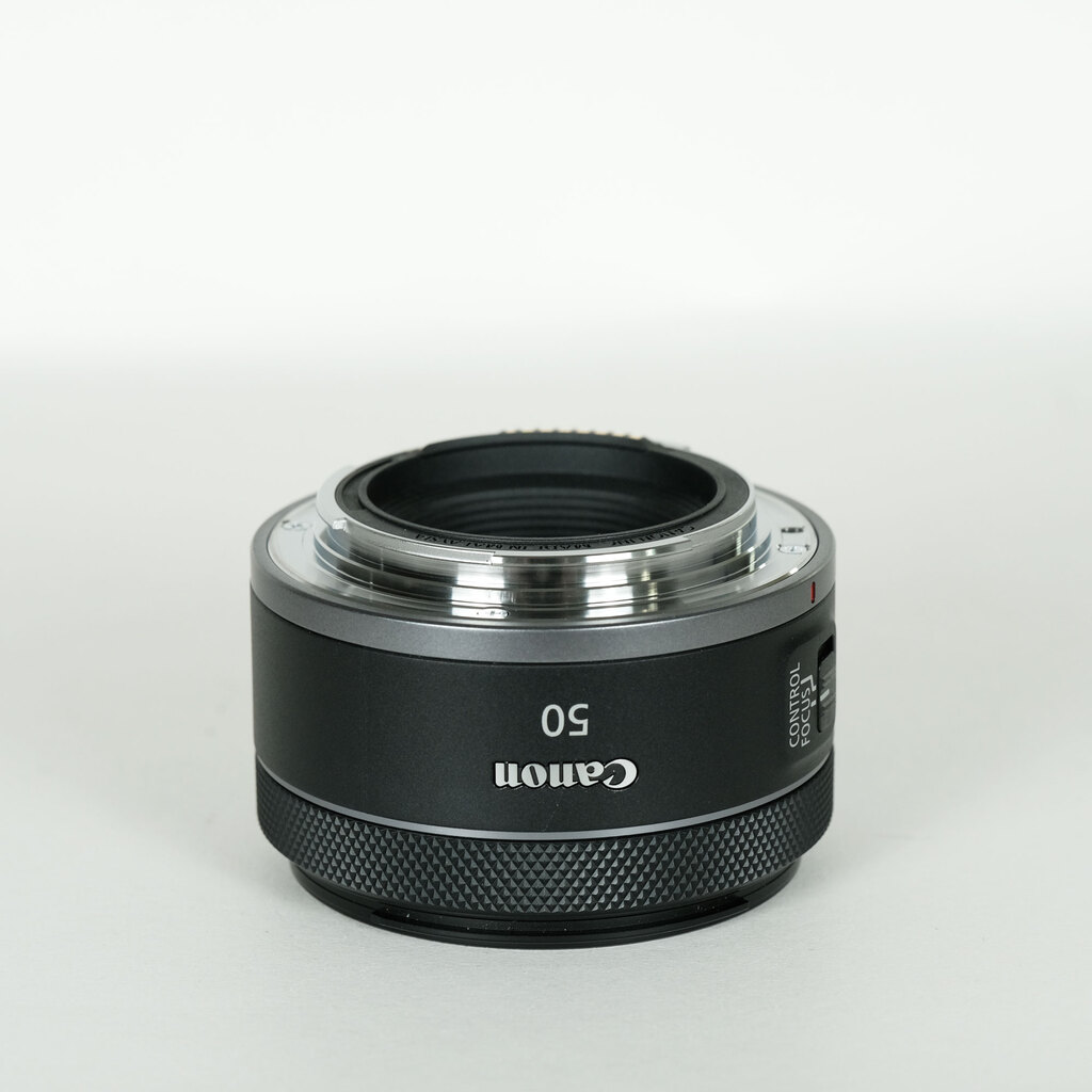Canon RF50mm F1.8 STM