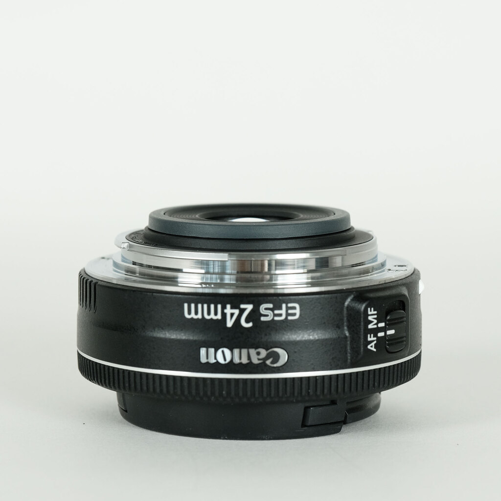 Canon EF-S24mm F2.8 STM Canon EF-S24mm F2.8 STM