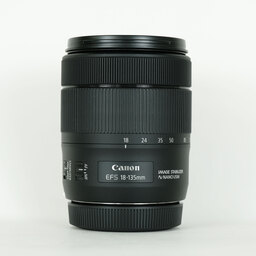 Canon EF-S18-135mm F3.5-5.6 IS USM