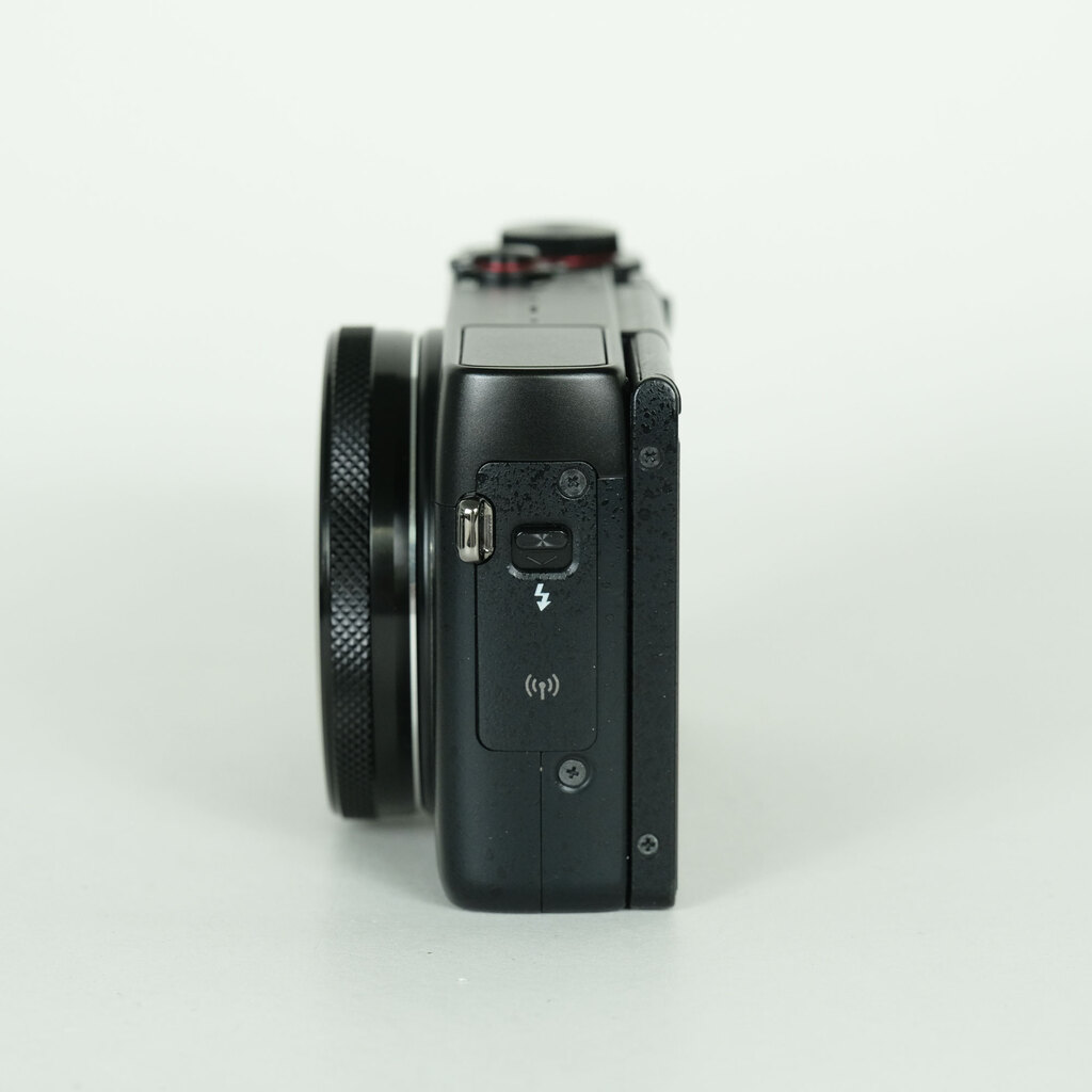 Canon PowerShot G7X