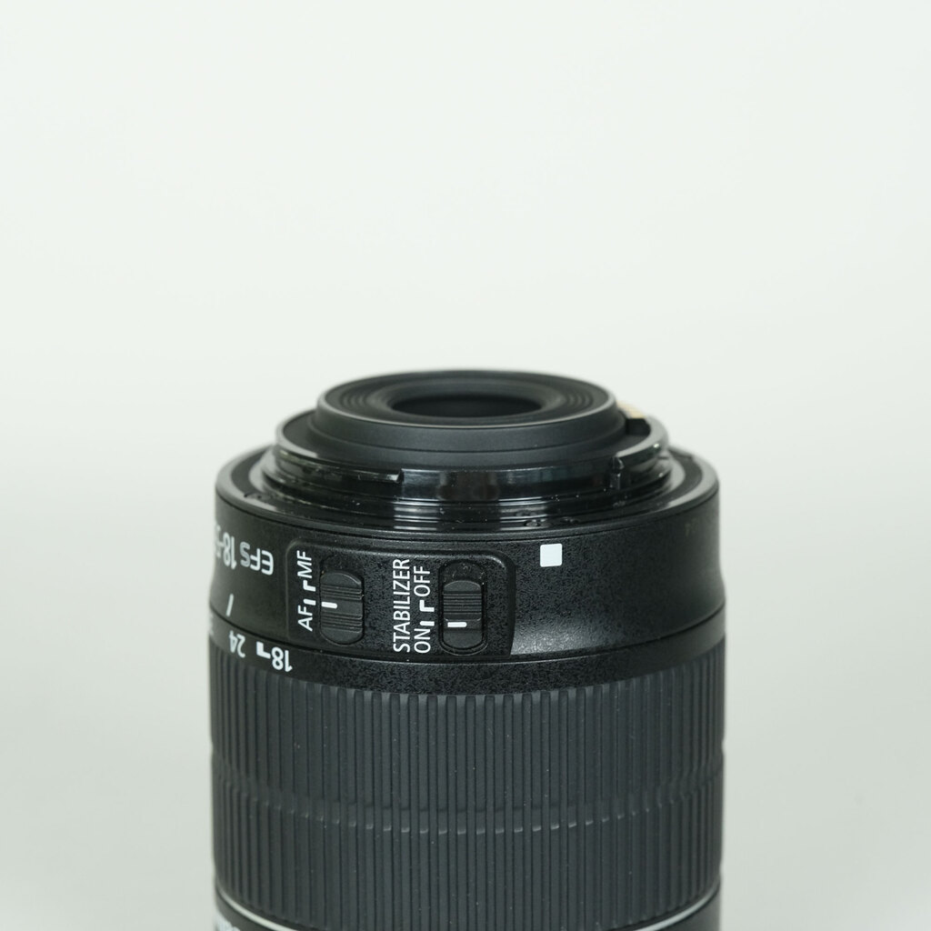 Canon EF-S18-55mm F3.5-5.6 IS STM