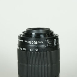Canon EF-S55-250mm F4-5.6 IS STM