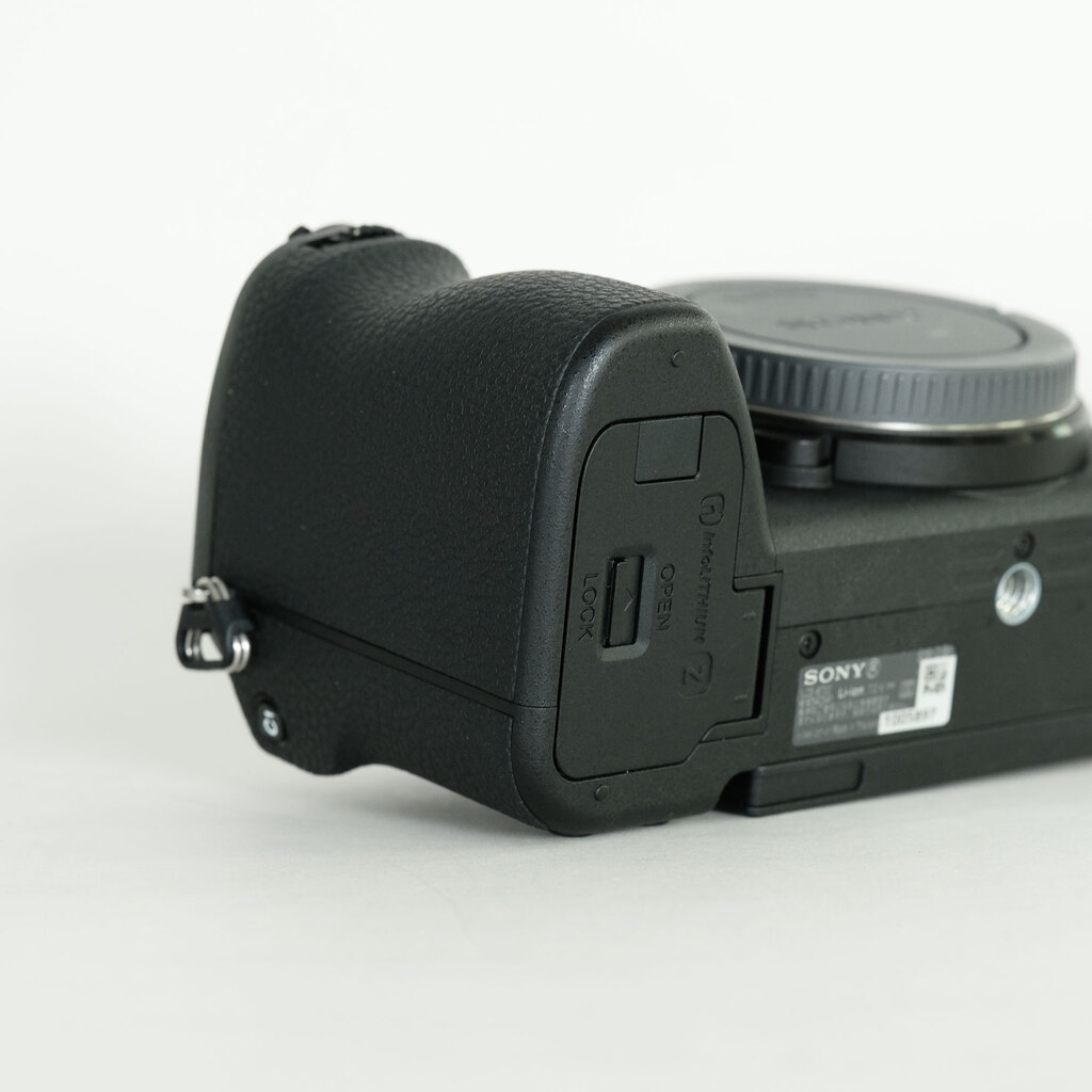 SONY α6700（ILCE-6700）