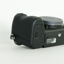 SONY α6700（ILCE-6700）