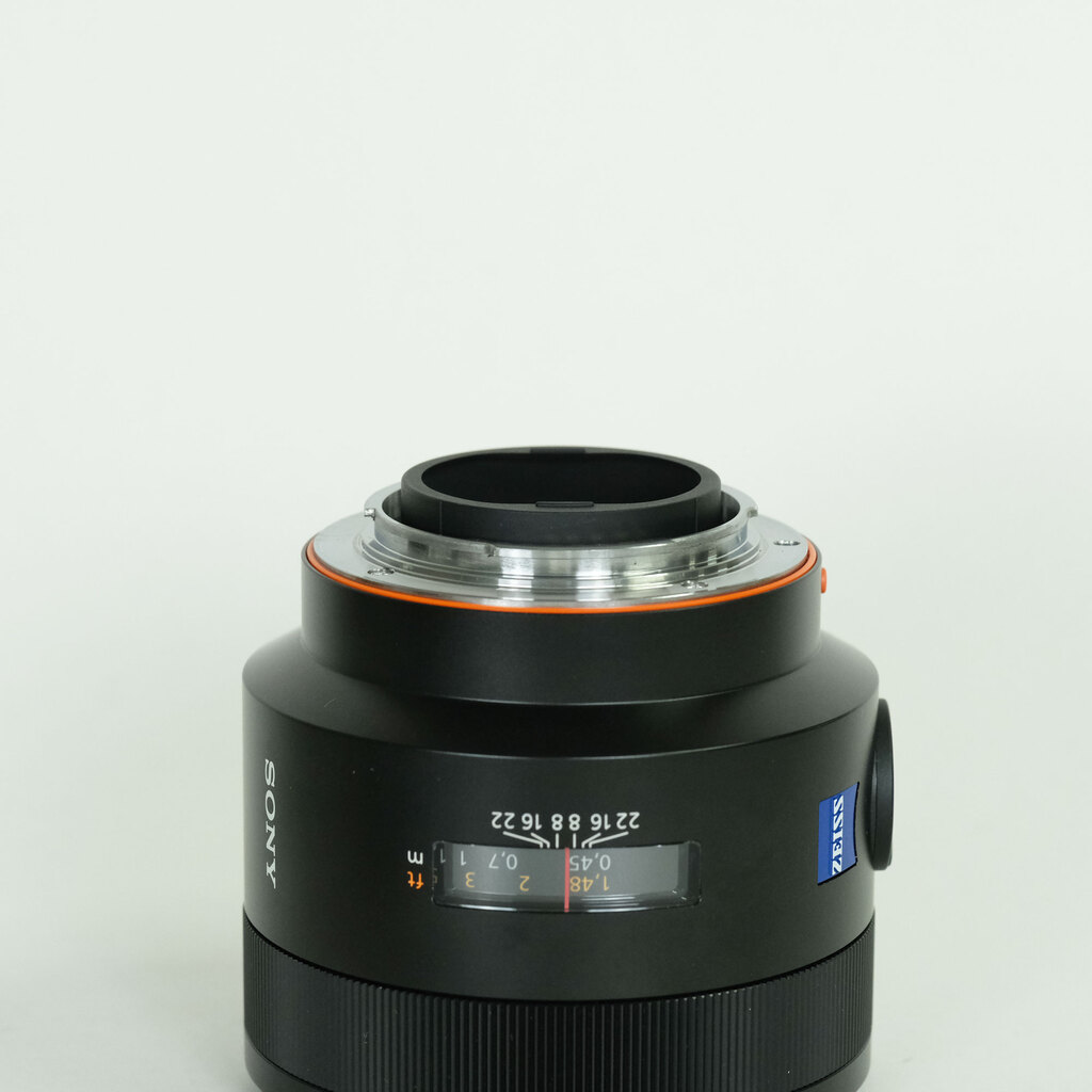 SONY Planar T* 50mm F1.4 ZA SSM SAL50F14Z