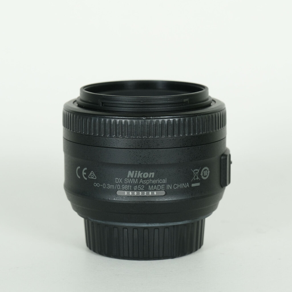 Nikon AF-S DX NIKKOR 35mm f/1.8G