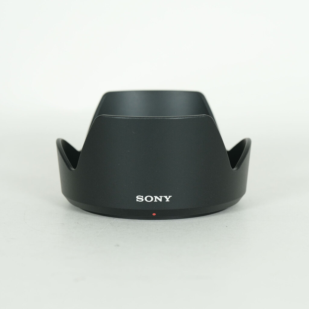 SONY E 18-135mm F3.5-5.6 OSS SEL18135