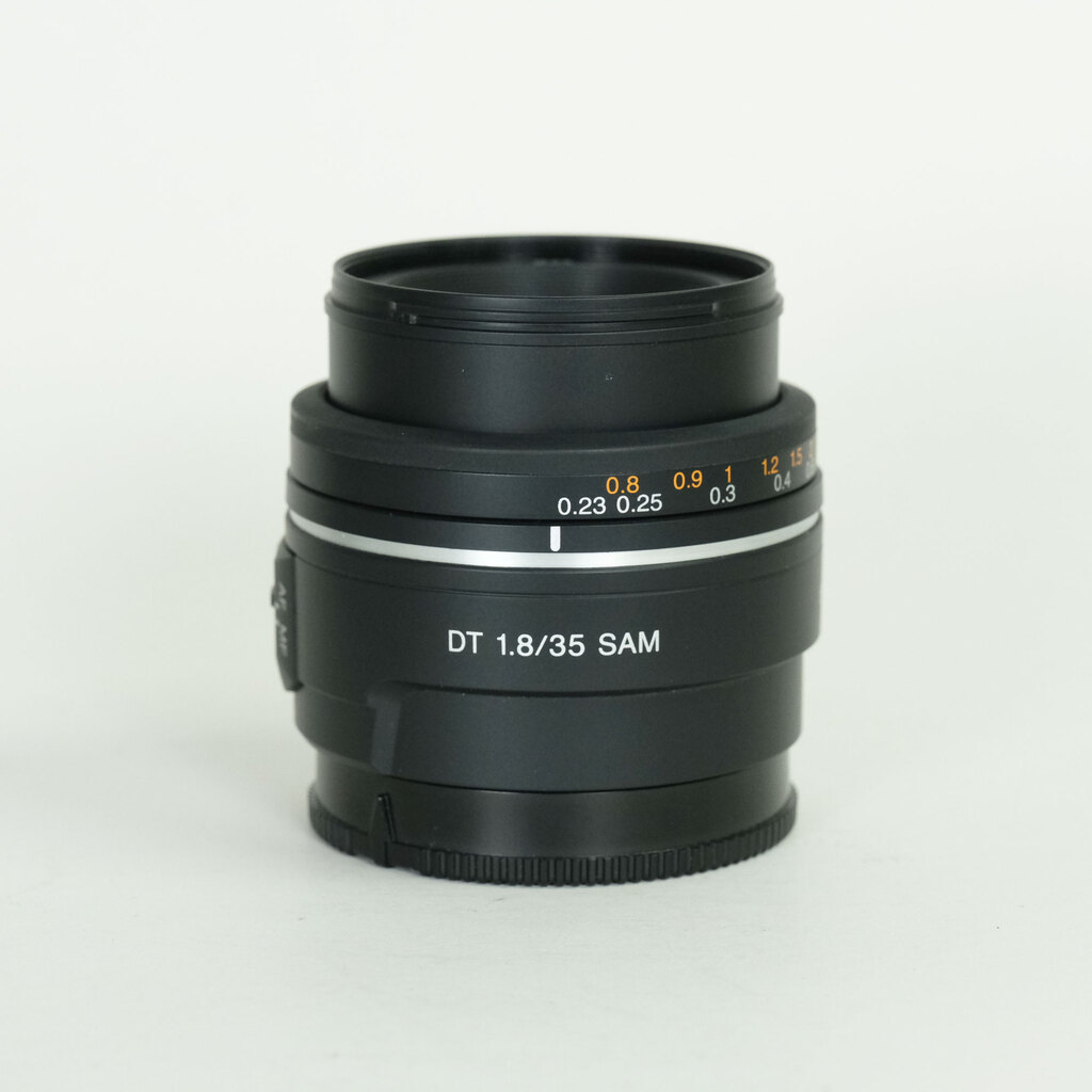 SONY DT 35mm F1.8 SAM SAL35F18