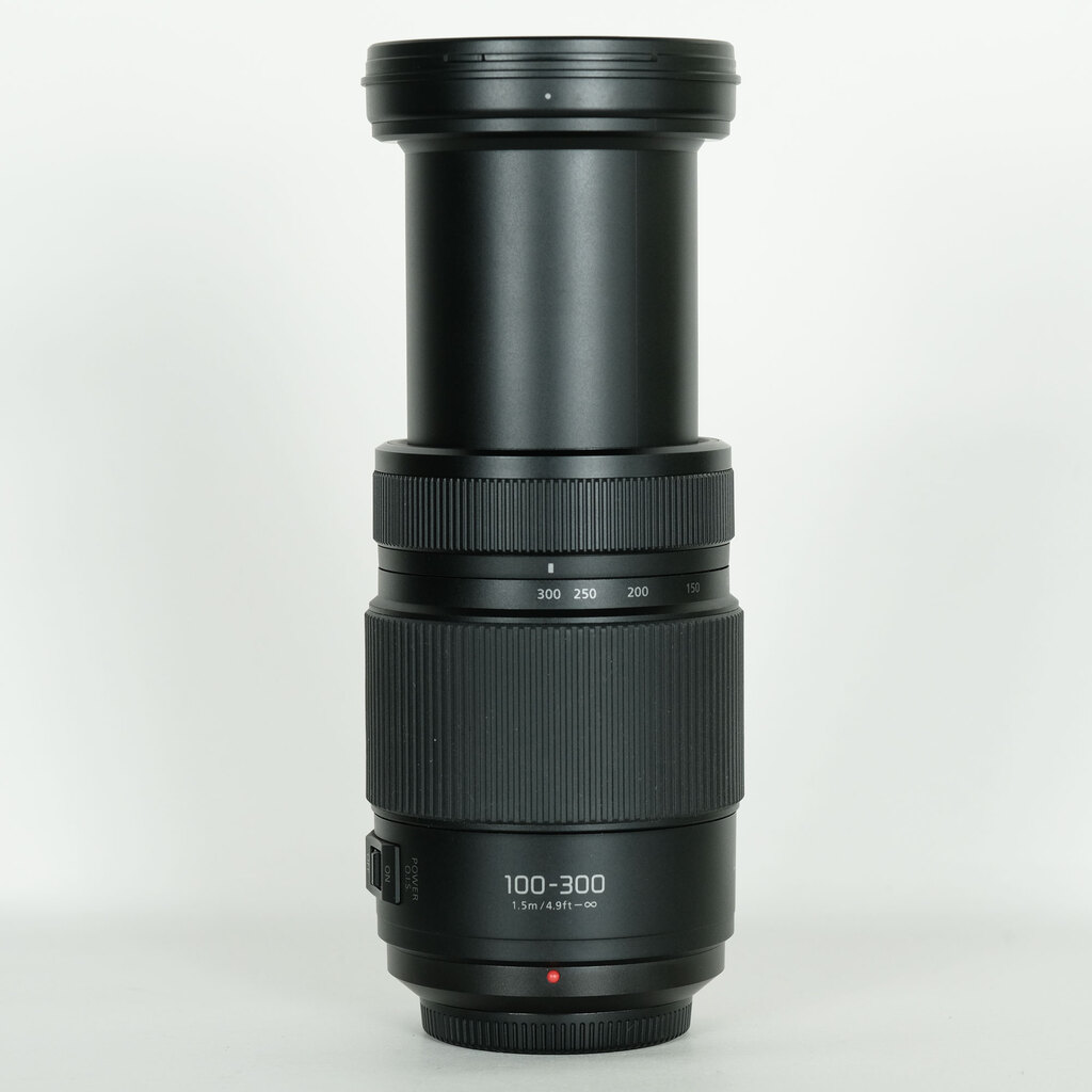 Panasonic LUMIX G VARIO 100-300mm / F4.0-5.6 II / POWER O.I.S.