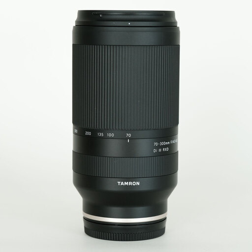 TAMRON 70-300mm F/4.5-6.3 Di III RXD (Model A047) [ソニーE用]