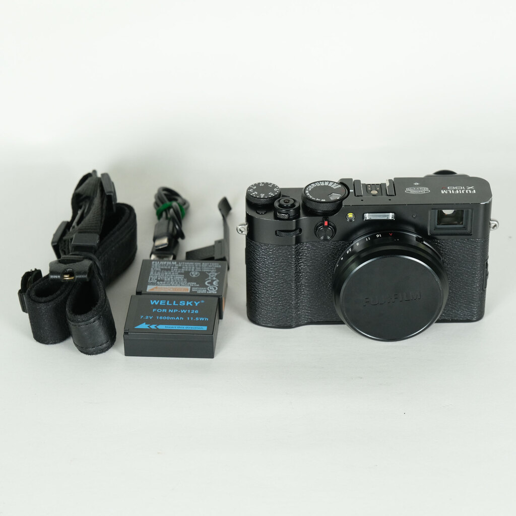 FUJIFILM X100V ブラック FUJIFILM X100V ブラック
