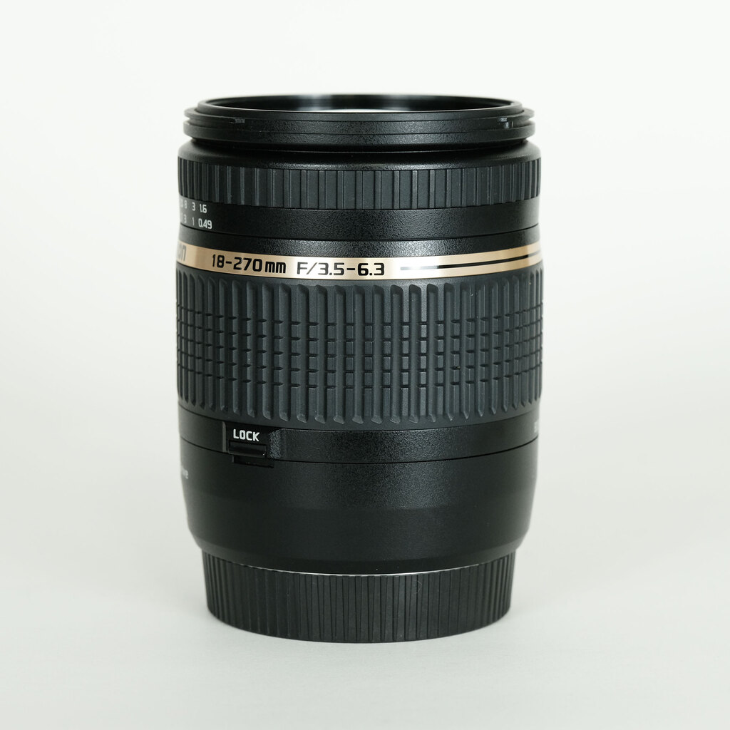 TAMRON 18-270mm F3.5-6.3 DiII VC PZD/Model B008E（キヤノンEF用）