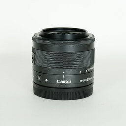 Canon EF-M28mm F3.5 マクロ IS STM