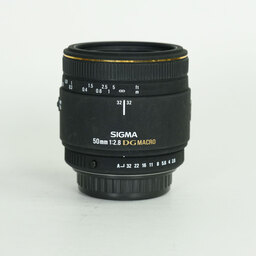 SIGMA MACRO 50mm F2.8 EX DG (ペンタックス用) SIGMA MACRO 50mm F2.8 EX DG (ペンタックス用)
