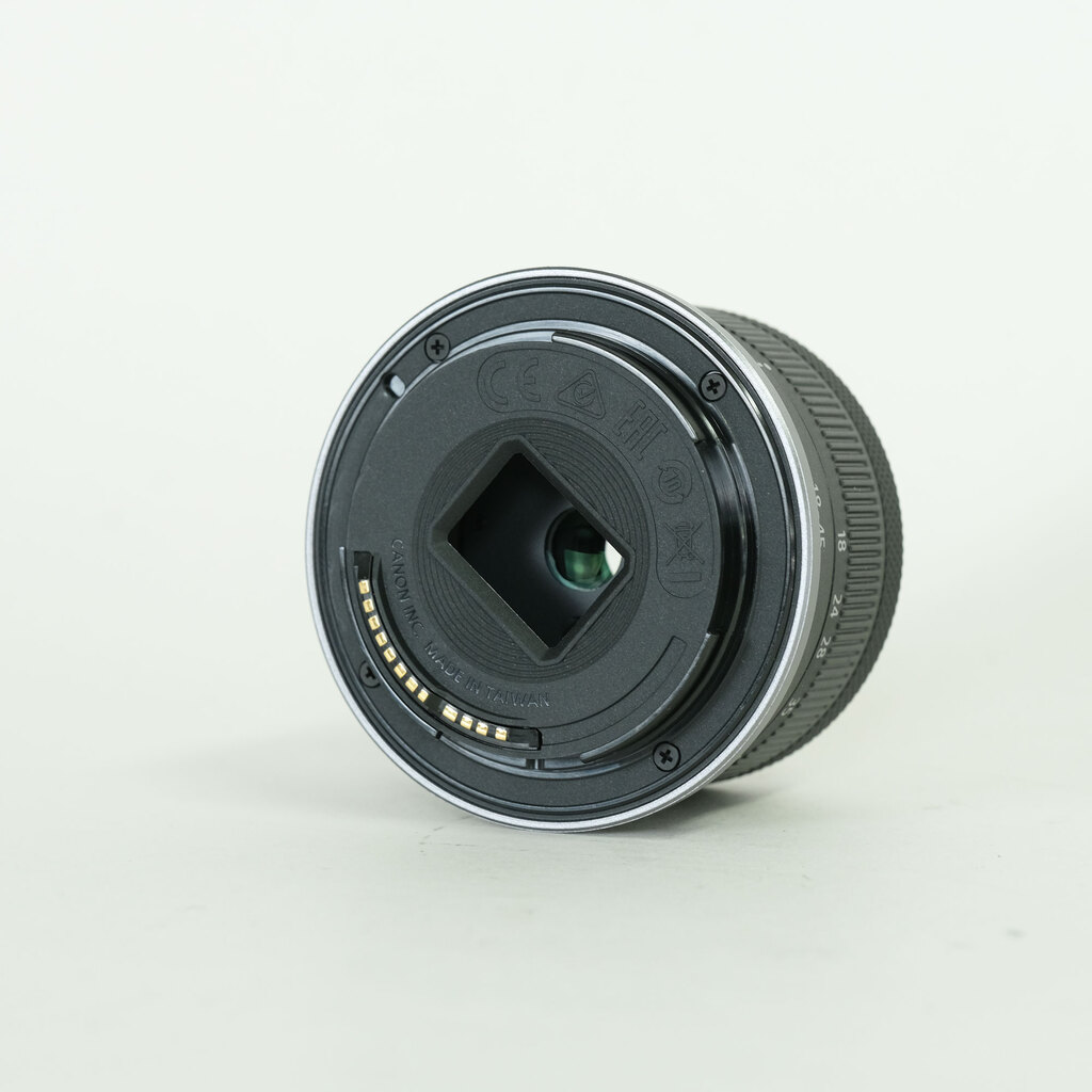 Canon RF-S 18-45mm F4.5-6.3 IS STM