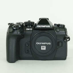 OLYMPUS OM-D E-M1 Mark II