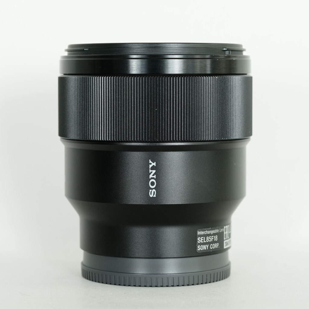 SONY FE 85mm F1.8 SEL85F18